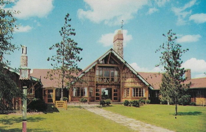 Hidden Valley - Old Post Cards And Mementos (newer photo)